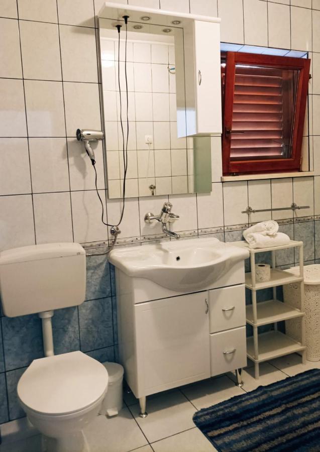 Apartment Josip Podstrana Luaran gambar