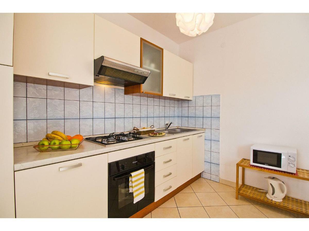Apartment Josip Podstrana Luaran gambar