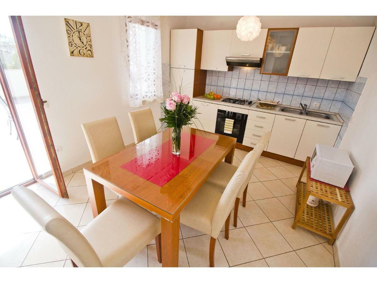 Apartment Josip Podstrana Luaran gambar