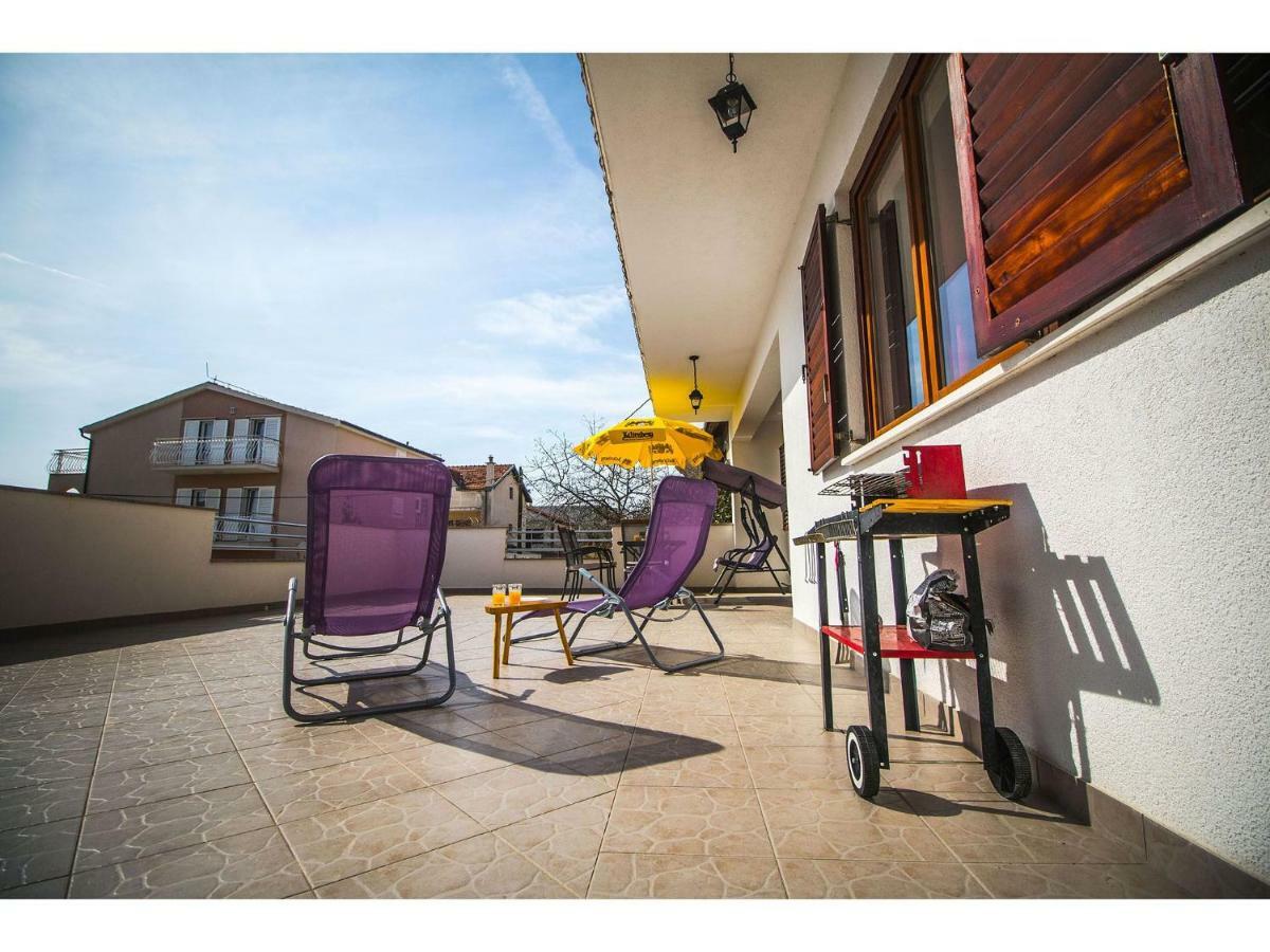 Apartment Josip Podstrana Luaran gambar