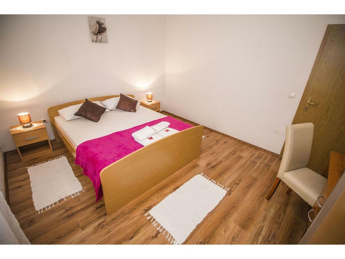 Apartment Josip Podstrana Luaran gambar